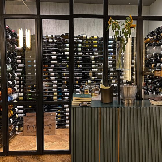 Restaurant Campamac im Piemont Erlebnistipp Charmingplaces. Weinkeller