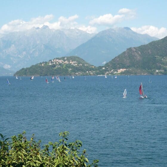 Comer See Aktivitäten Sport Surfen