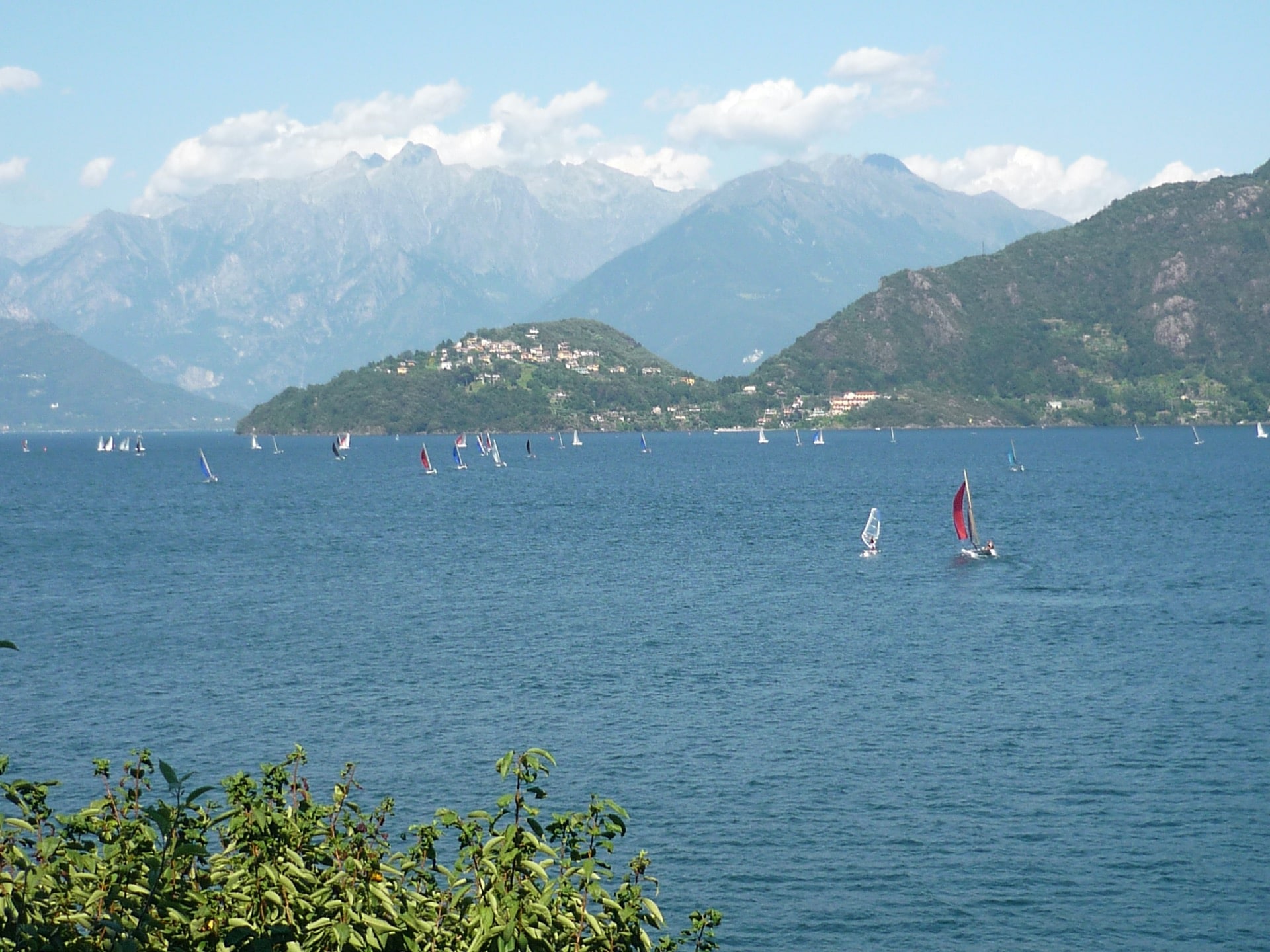 Comer See Aktivitäten Sport Surfen