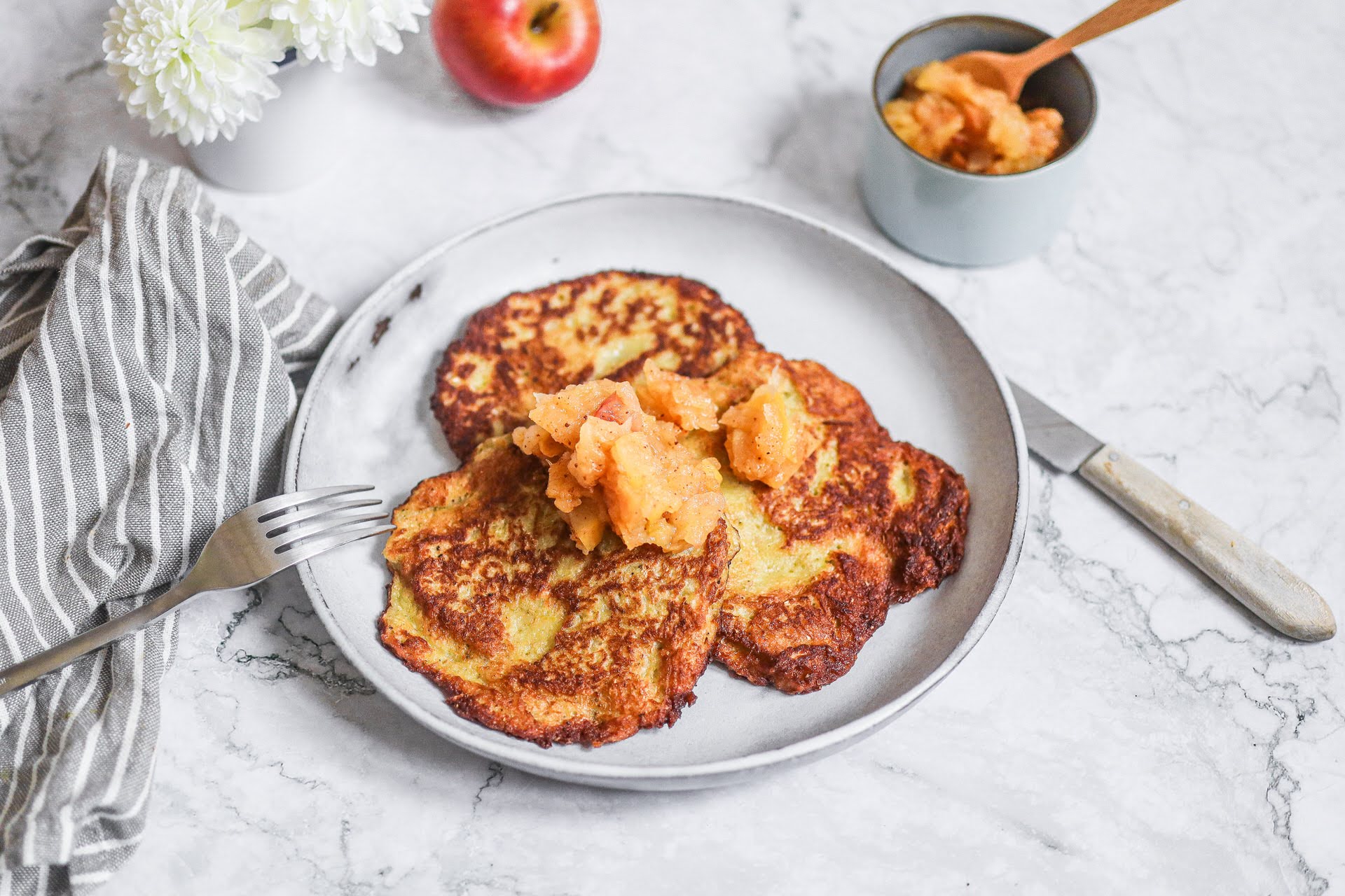 Kartoffelpuffer mit Apfelkompott - Rezept Lübeck
