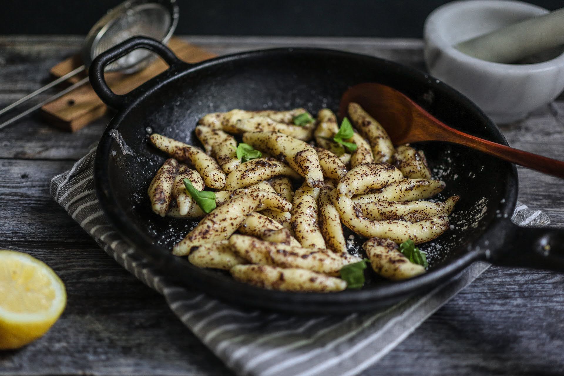 G’schupfte Mohnnudeln - Rezept Niederösterreich