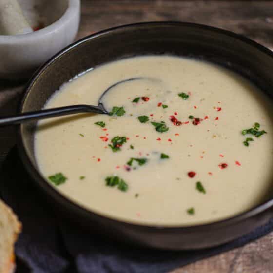 Tiroler Bergkäsesuppe - Rezept Tirol
