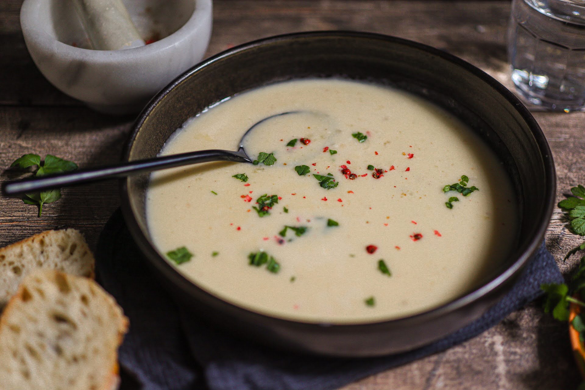 Tiroler Bergkäsesuppe - Rezept Tirol