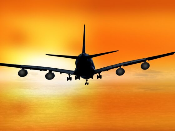 Urlaub, Reise, verlängertes Wochenende - Dem Winter davonfliegen