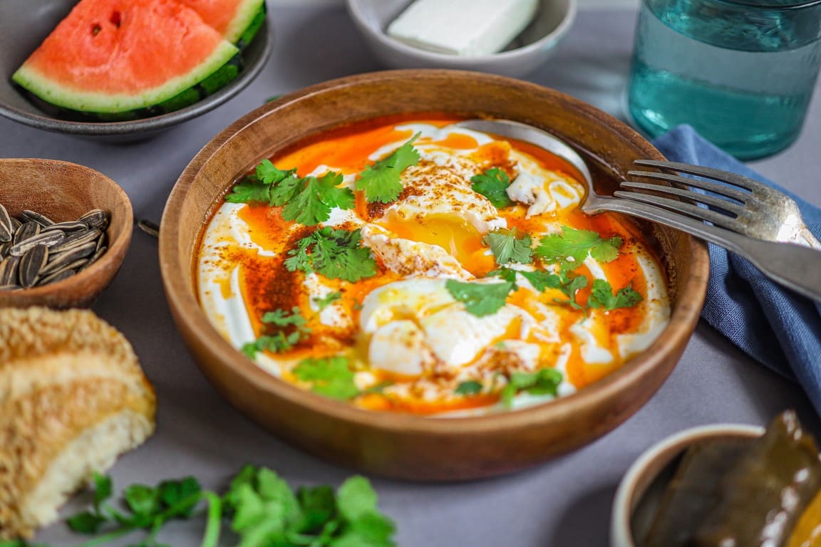 Türkische Eier - Cilbir