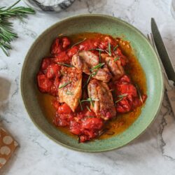 Pollo in Potacchio - Rezept aus den Marken