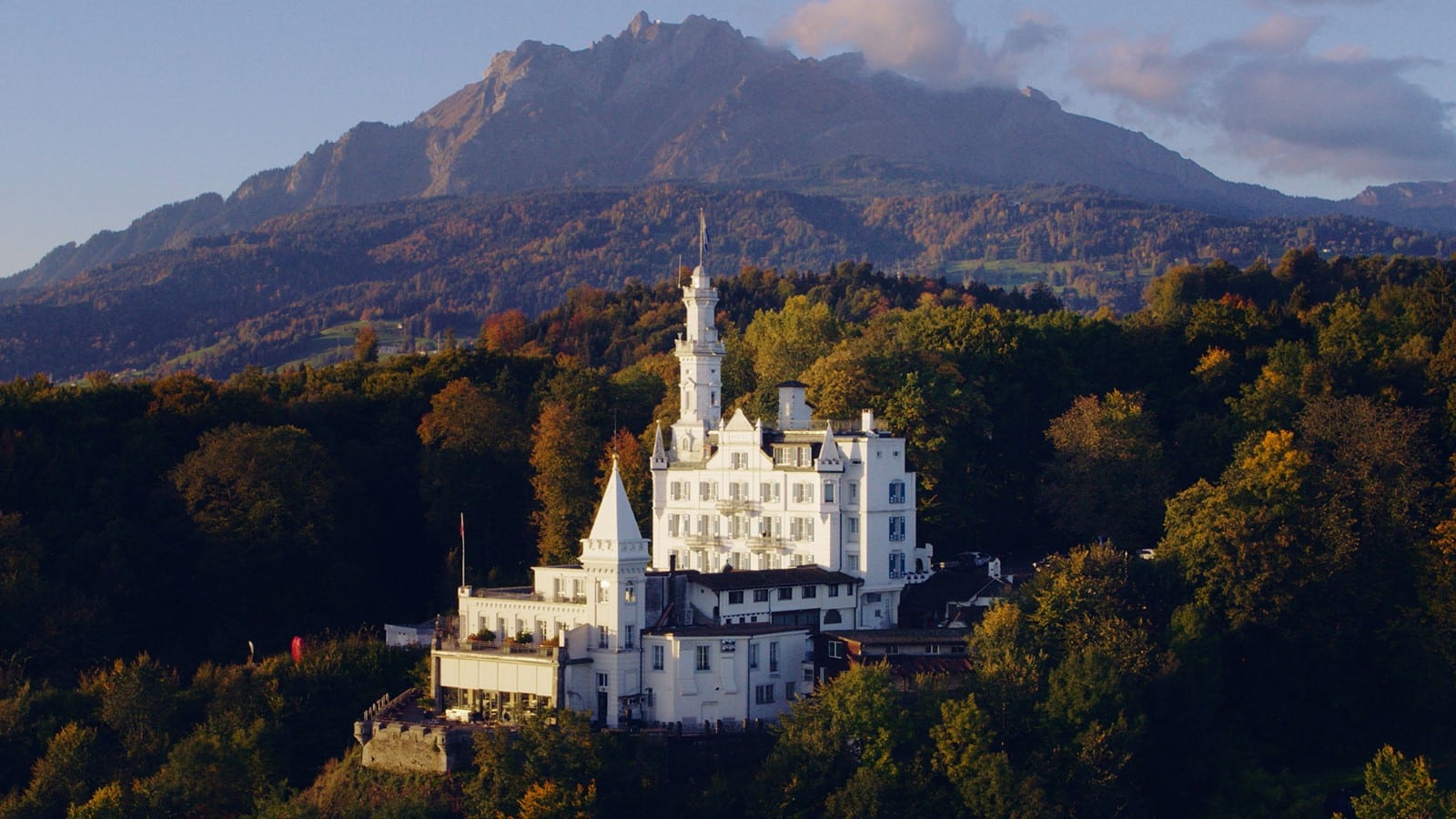 Boutiquehotel Luzern - Chateau Gütsch